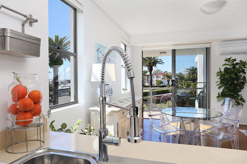Photo - 321/66 Sickle Avenue, Hope Island QLD 4212 - Image 22