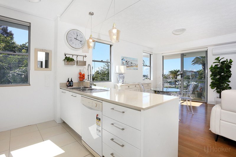 Photo - 321/66 Sickle Avenue, Hope Island QLD 4212 - Image 25