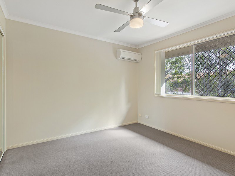 Photo - 32/1A Alison Road, Carrara QLD 4211 - Image 4