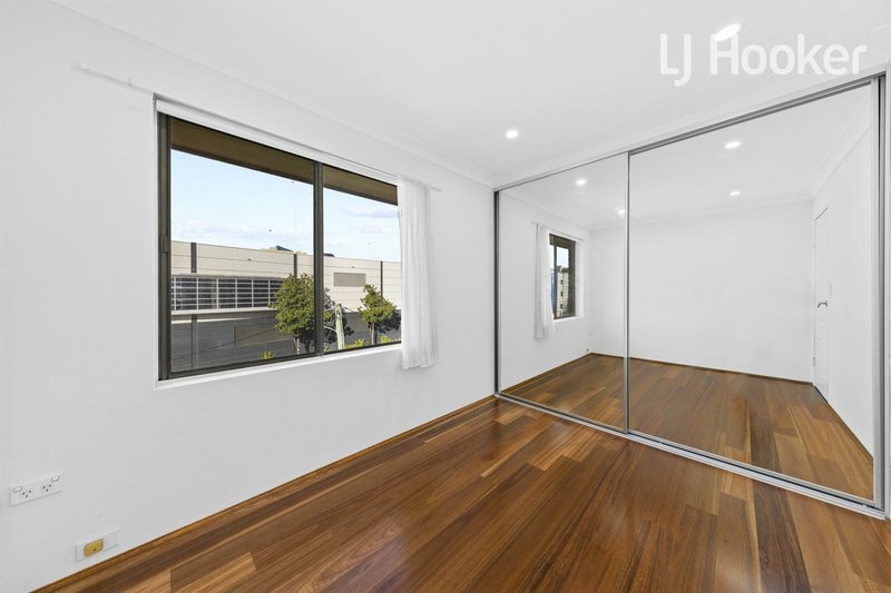 Photo - 3/21a Bathurst St , Liverpool NSW 2170 - Image 7