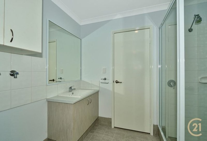 Photo - 3/21A Elizabeth Street, Mandurah WA 6210 - Image 8