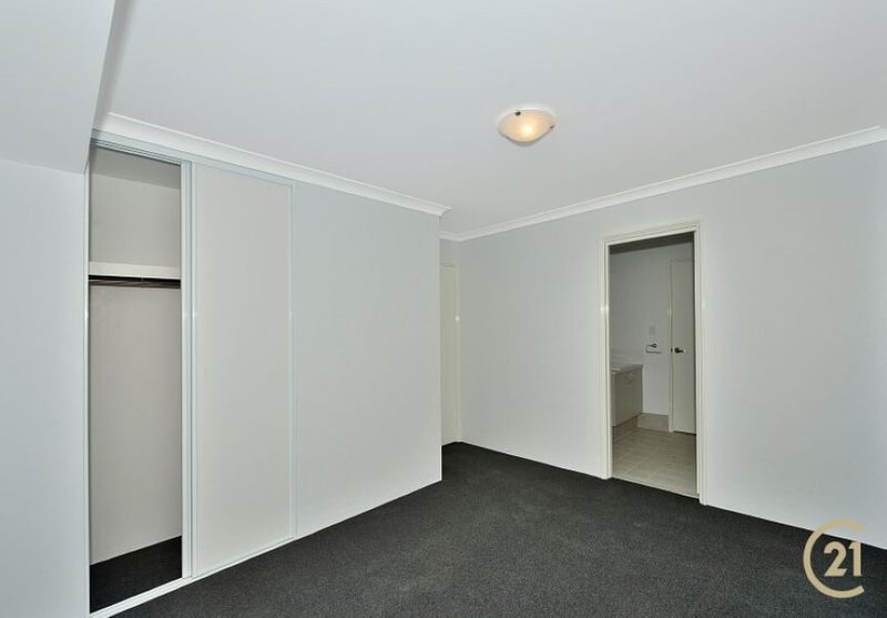 Photo - 3/21A Elizabeth Street, Mandurah WA 6210 - Image 10
