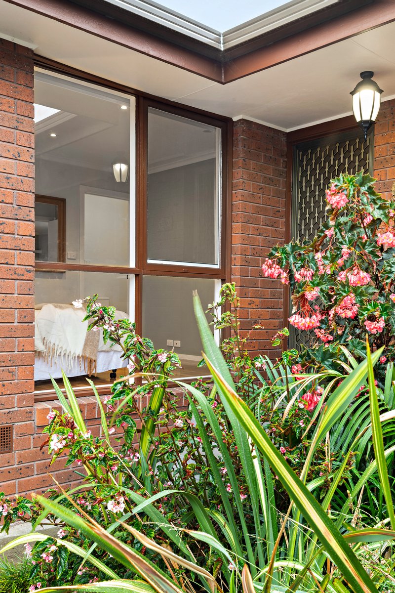 Photo - 3/22 Balloan Street, Coburg VIC 3058 - Image 4