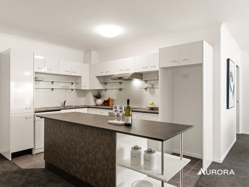 Photo - 32/2 Berwick Street, Fortitude Valley QLD 4006 - Image 3