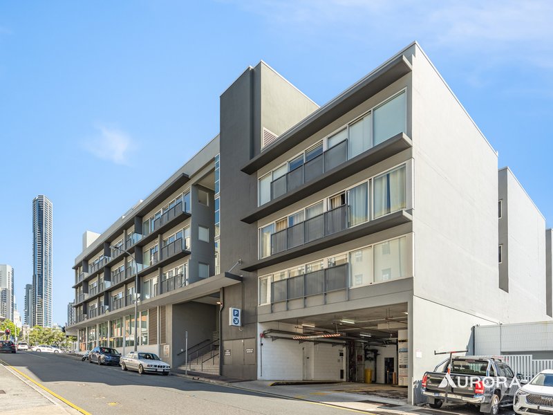 Photo - 32/2 Berwick Street, Fortitude Valley QLD 4006 - Image 11