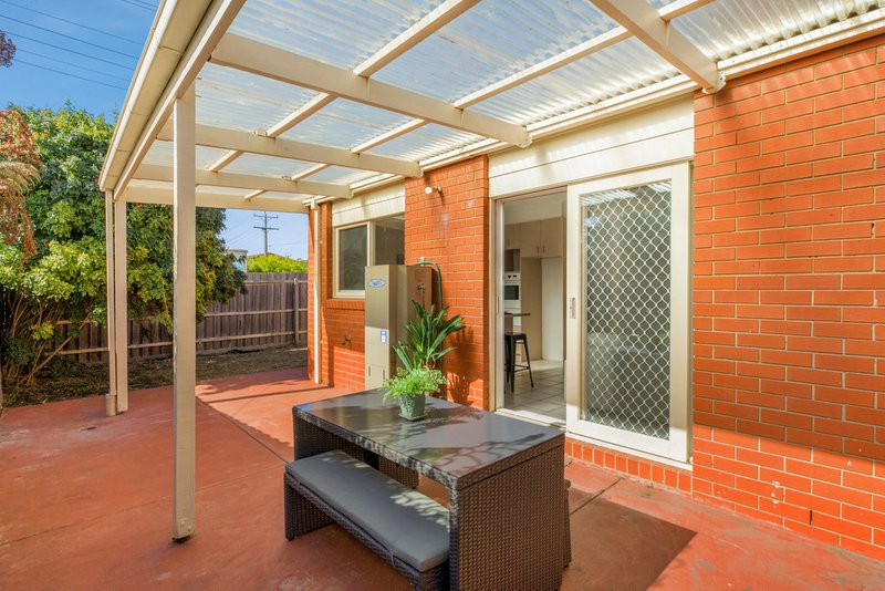 Photo - 3/22 Black Street, Oakleigh East VIC 3166 - Image 10