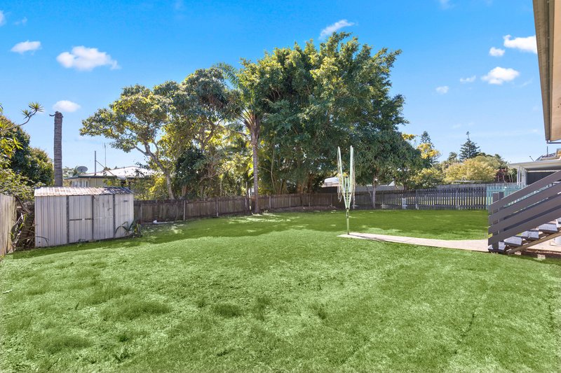 Photo - 322 Boat Harbour Drive, Scarness QLD 4655 - Image 3