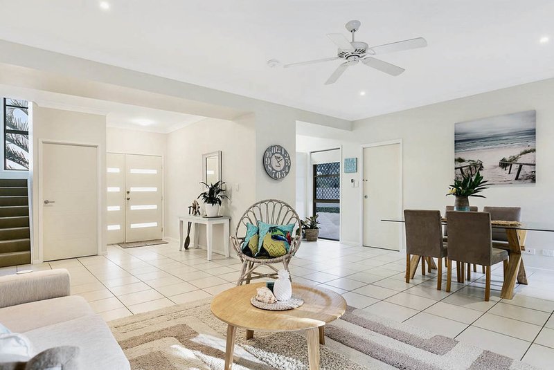 Photo - 3/22 Boat Street, Victoria Point QLD 4165 - Image 2