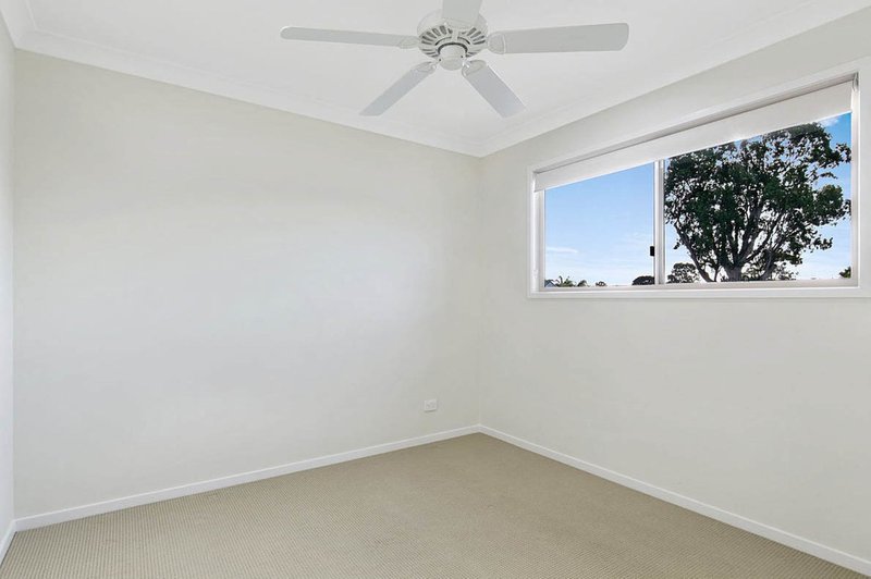 Photo - 3/22 Boat Street, Victoria Point QLD 4165 - Image 9