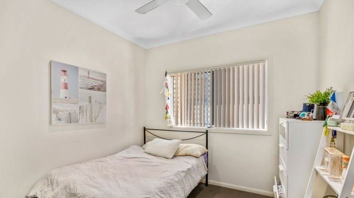 Photo - 3/22 Burleigh Street, Burleigh Heads QLD 4220 - Image 7