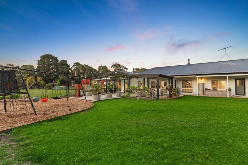 Photo - 322 Centre Road, Langwarrin VIC 3910 - Image 32