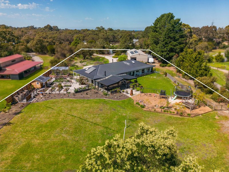 Photo - 322 Centre Road, Langwarrin VIC 3910 - Image 33