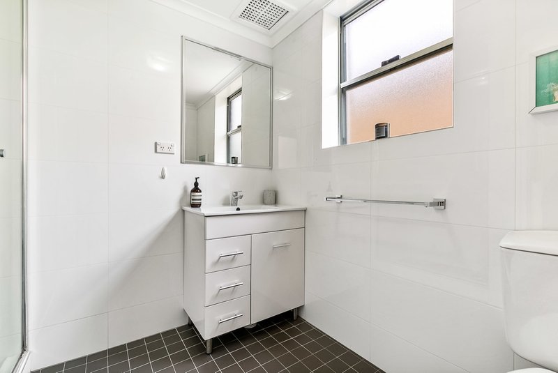 Photo - 3/22 Chandos Street, Ashfield NSW 2131 - Image 5