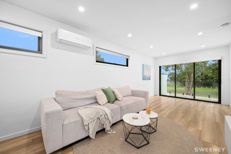 Photo - 3/22 Conifer Avenue, Brooklyn VIC 3012 - Image 3