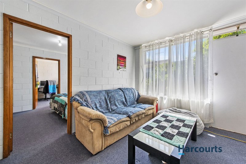 Photo - 3/22 Deacon Street, Upper Burnie TAS 7320 - Image 2