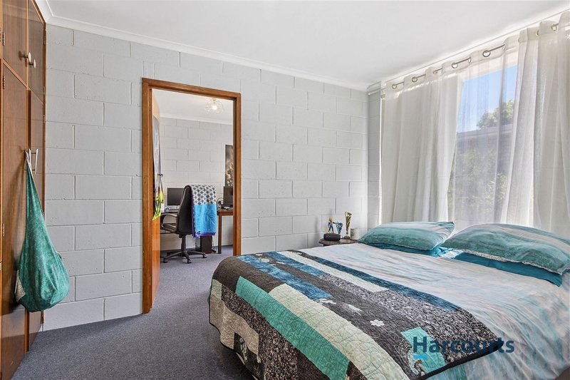 Photo - 3/22 Deacon Street, Upper Burnie TAS 7320 - Image 4