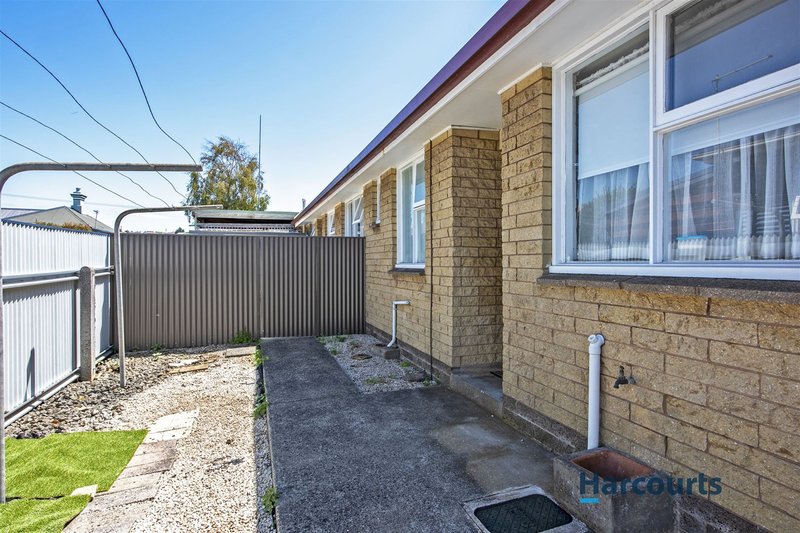 Photo - 3/22 Deacon Street, Upper Burnie TAS 7320 - Image 6