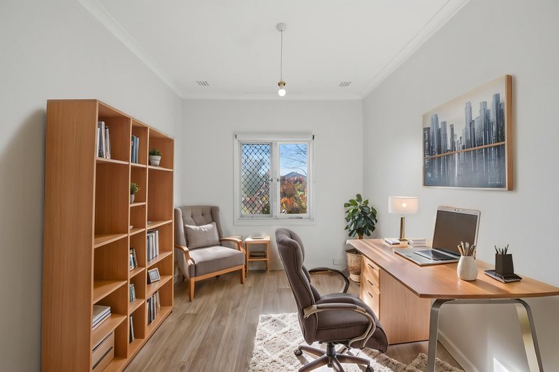 Photo - 322 Epsom Avenue, Cloverdale WA 6105 - Image 13