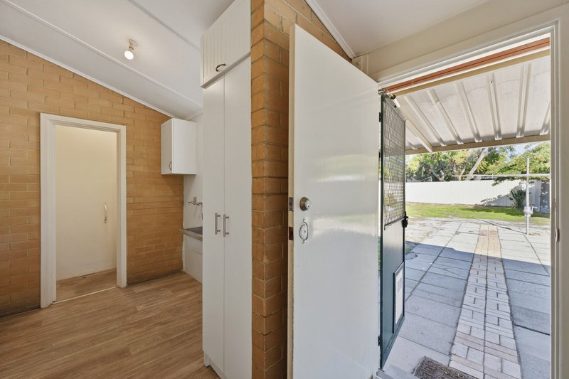 Photo - 322 Epsom Avenue, Cloverdale WA 6105 - Image 16