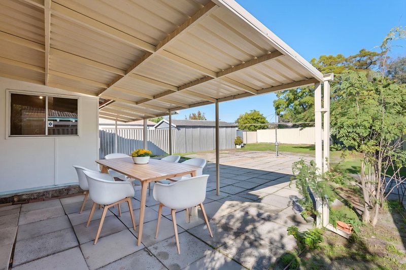Photo - 322 Epsom Avenue, Cloverdale WA 6105 - Image 17