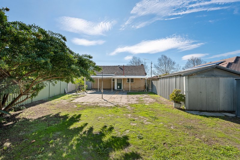 Photo - 322 Epsom Avenue, Cloverdale WA 6105 - Image 20