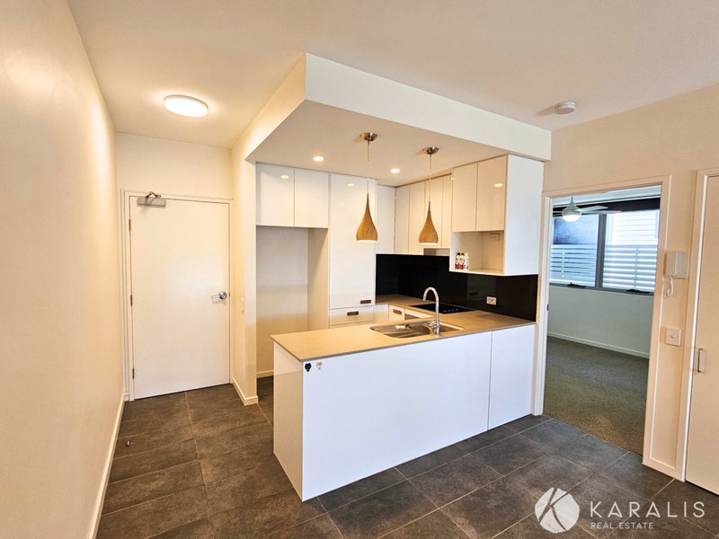 Photo - 3/22 Hertford Street, Upper Mount Gravatt QLD 4122 - Image 3