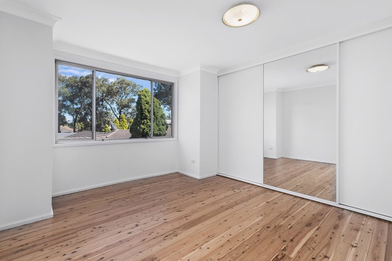 Photo - 3/22 Highland Avenue, Bankstown NSW 2200 - Image 4