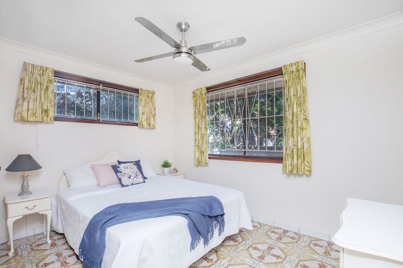 Photo - 3/22 Markwell Avenue, Surfers Paradise QLD 4217 - Image 9