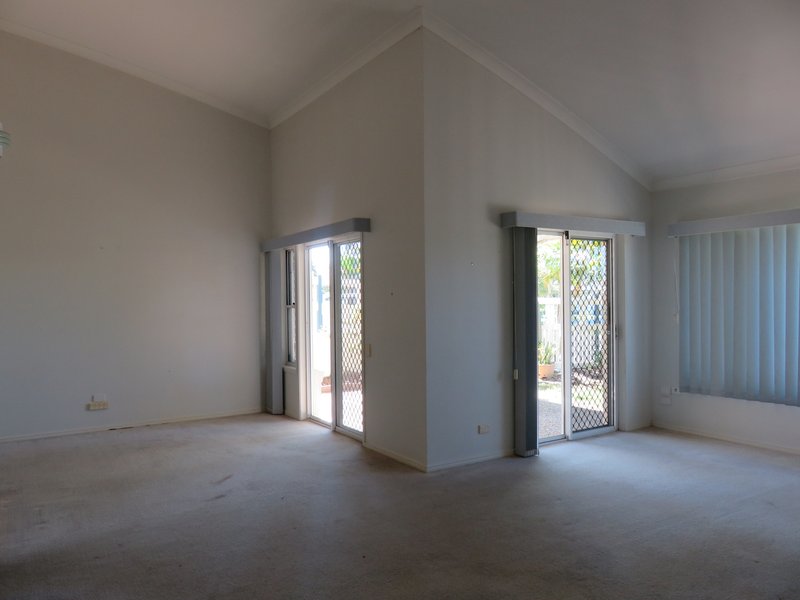 Photo - 3/22 Mary Pleasant Drive, Birkdale QLD 4159 - Image 3