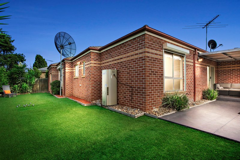 Photo - 3/22 Midholm Court, Thomastown VIC 3074 - Image 11