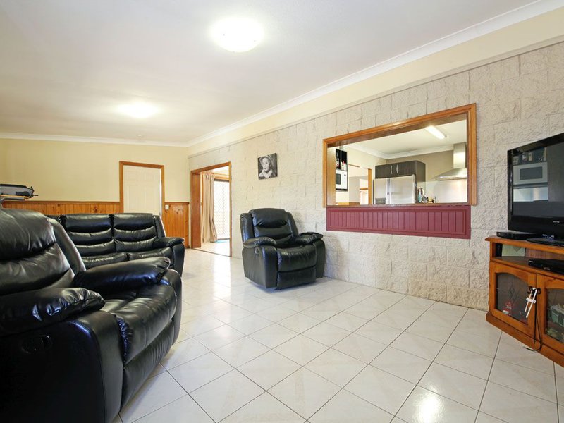 Photo - 322 Old North Road, Wamuran QLD 4512 - Image 3