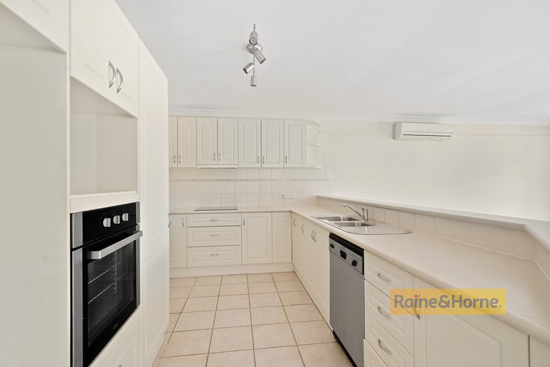 Photo - 3/22 Paton Street, Woy Woy NSW 2256 - Image 4