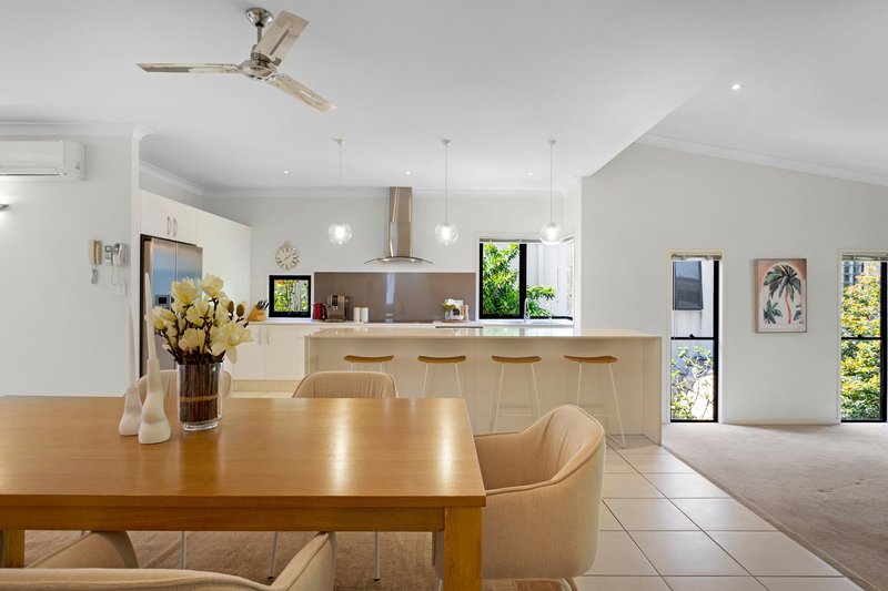 Photo - 322 Ron Penhaligon Way, Robina QLD 4226 - Image 5