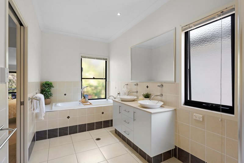 Photo - 322 Ron Penhaligon Way, Robina QLD 4226 - Image 14