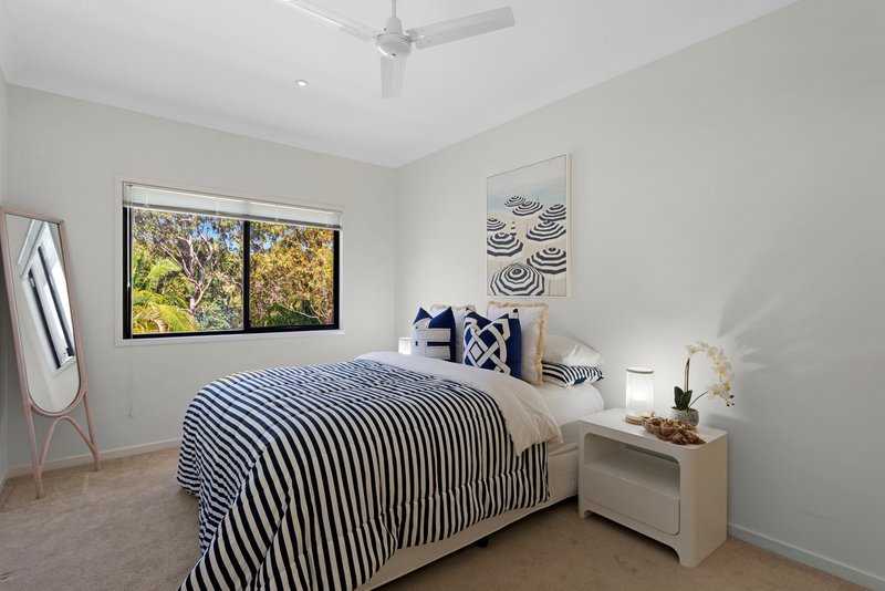 Photo - 322 Ron Penhaligon Way, Robina QLD 4226 - Image 15