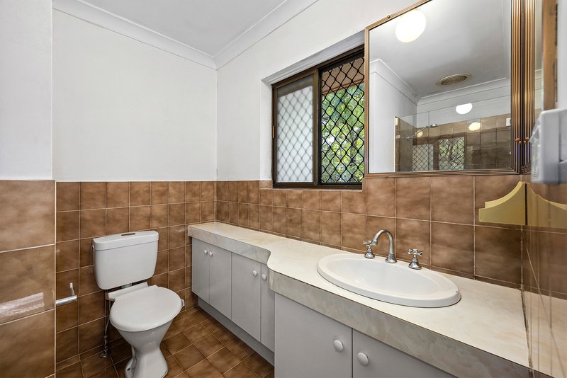 Photo - 3/22 Rylatt Street, Indooroopilly QLD 4068 - Image 12