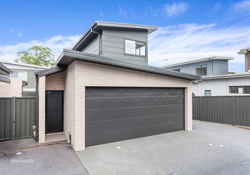 Photo - 3/22 Upland Chase, Albion Park NSW 2527 - Image 1