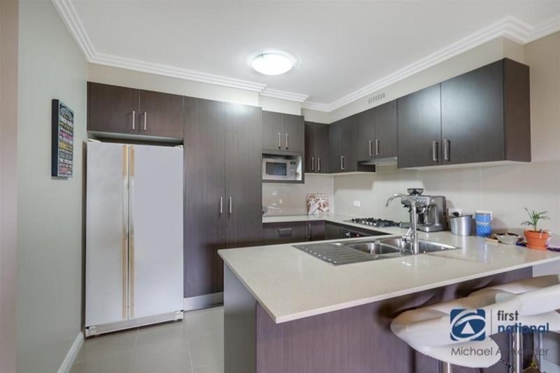 Photo - 3/22 Vicary Avenue, Narellan NSW 2567 - Image 3