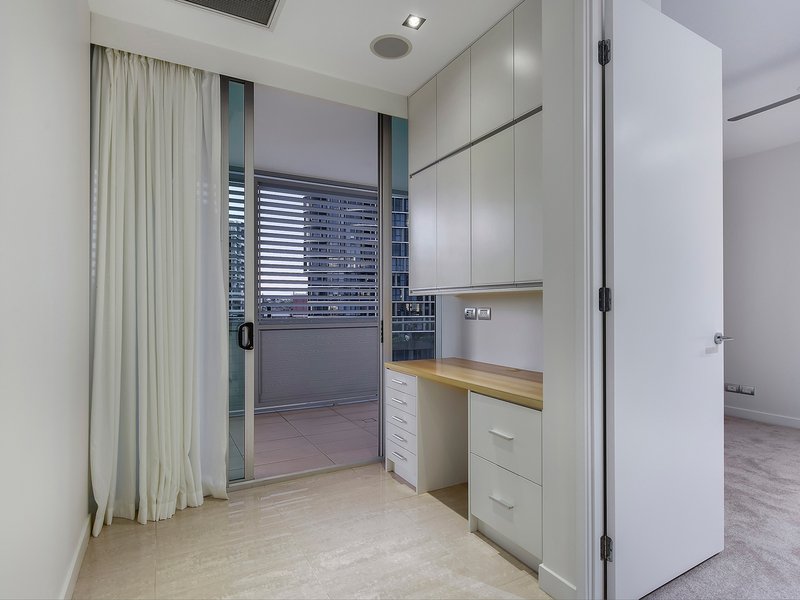 Photo - 32/205 Coronation Drive, Milton QLD 4064 - Image 17