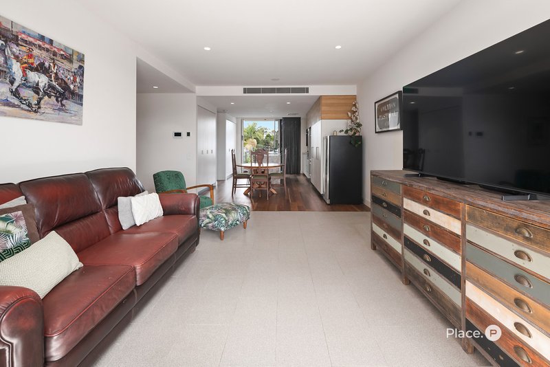 Photo - 32/21 Byron Street, Bulimba QLD 4171 - Image 7