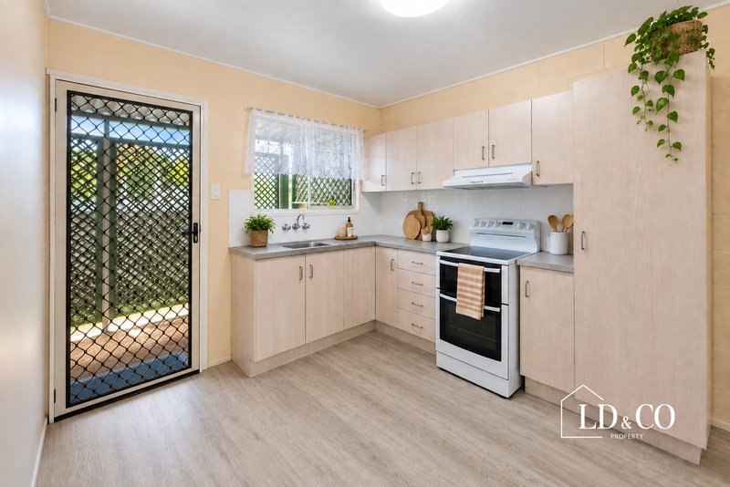 Photo - 3/222 Slade Point Road, Slade Point QLD 4740 - Image 6