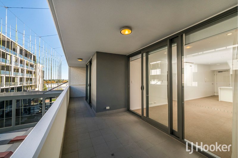 Photo - 322/26 Hood Street, Subiaco WA 6008 - Image 5