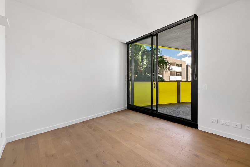 Photo - 322/33 Blackwood Street, North Melbourne VIC 3051 - Image 2