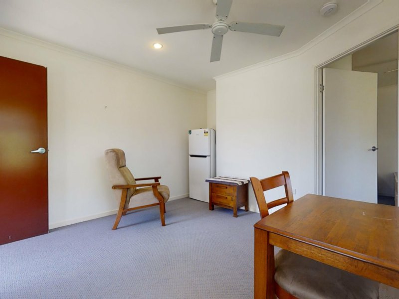 Photo - 322/5 Bourton Road, Merrimac QLD 4226 - Image 3