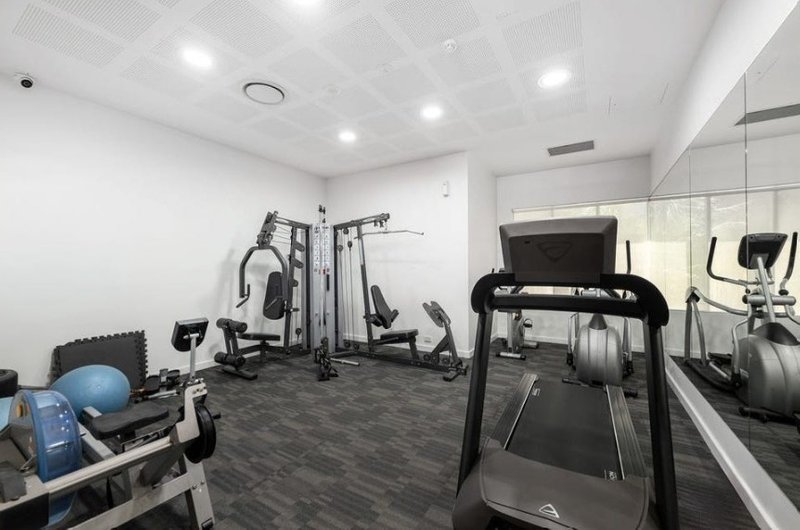 Photo - 322/66 Manning Street, South Brisbane QLD 4101 - Image 11