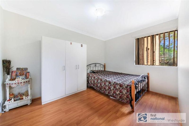 Photo - 3/227-231 Targo Road, Girraween NSW 2145 - Image 6