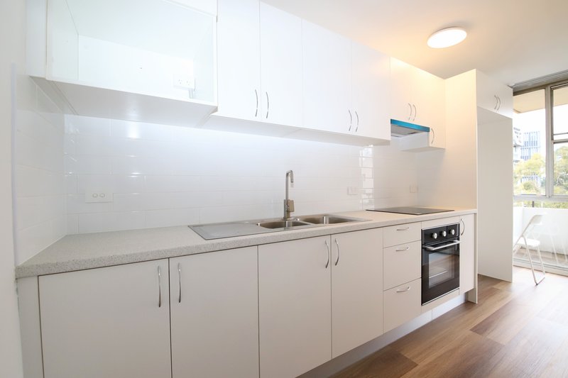 Photo - 32/27 Raymond Street, Bankstown NSW 2200 - Image 3