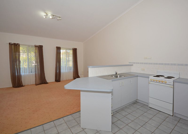 Photo - 32/274-278 Main Street, Kawungan QLD 4655 - Image 3