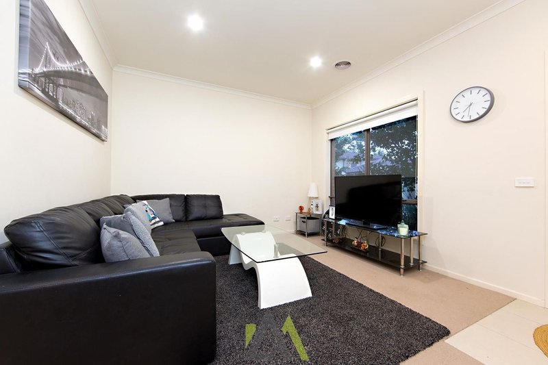 Photo - 32/28 Potts Road, Langwarrin VIC 3910 - Image 2