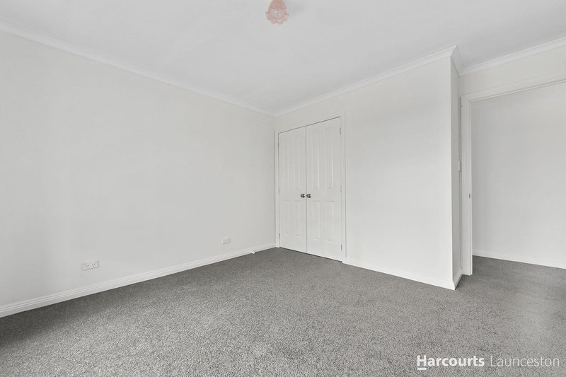 Photo - 3/23 Bartlett Grove, Newnham TAS 7248 - Image 7